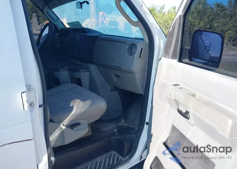 2012 Ford E-250 Commercial z USA, uszkodzony, nr VIN 1FTNE2EW8CDA63859